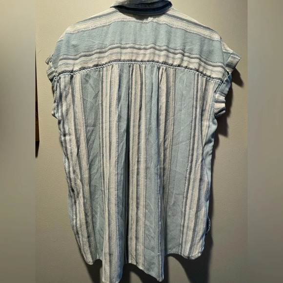 Loft Womens Blouse Size Medium Blue and Sparkle - Picture 2 of 4